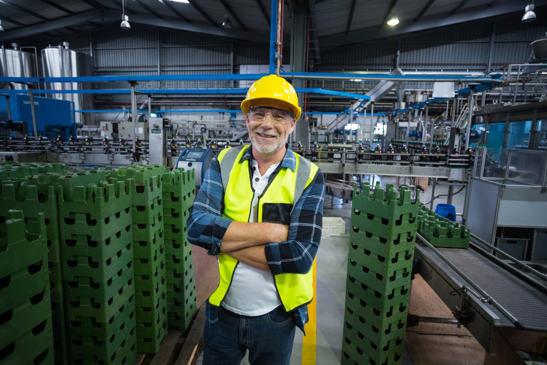 portrait-of-male-factory-worker-standing-with-arms-2026-01-09-08-32-11-utc (1)